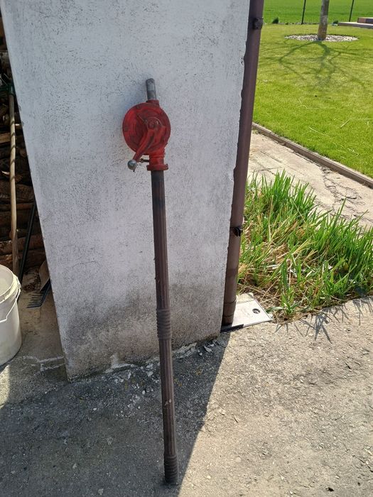 Ręczna pompa do wody