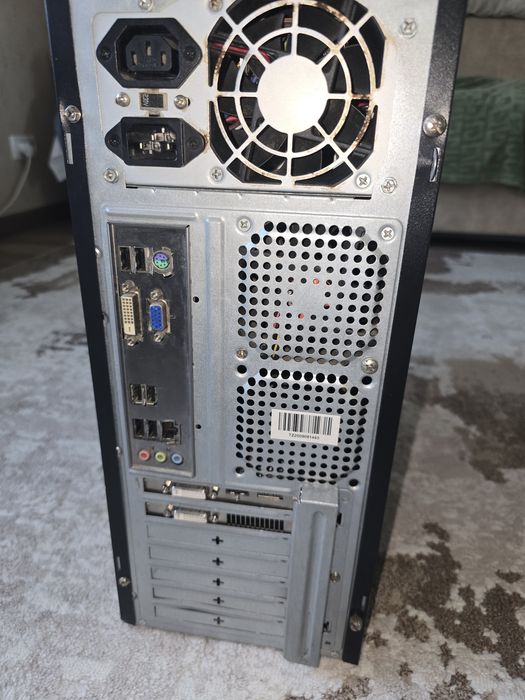 Компьютер i5, 8 gb ОЗУ, Radeon hd 5700 1 gb ddr5.