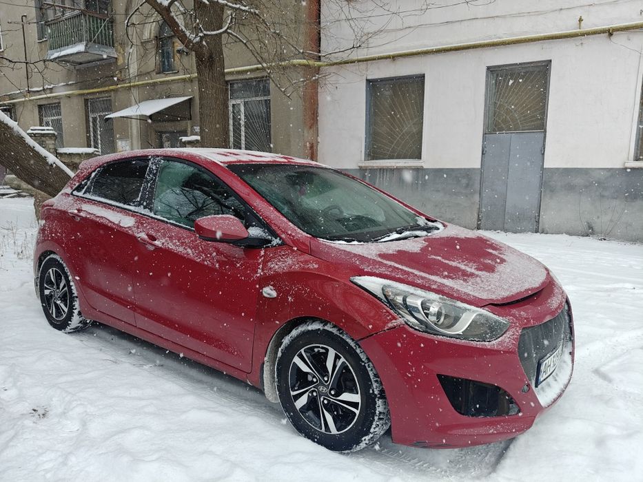 Hyundai i30! 2013 год! 85 тысяч пробега!