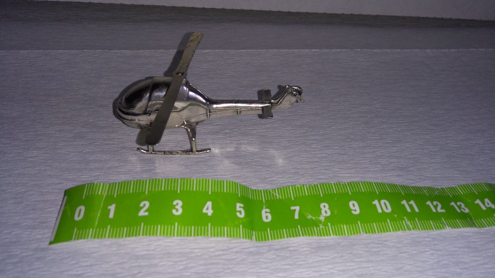 Miniatura helikopter , srebro , sygn. , wg. 30 g.