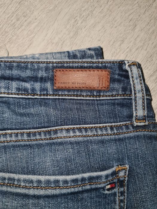 Jeansy Tommy hilfiger