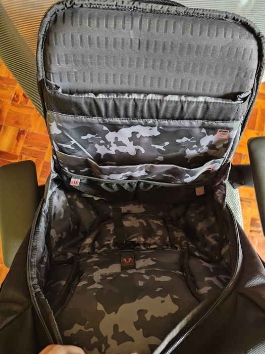 MSI Urban Raider Gaming Backpack – For Laptops up to 17.3"64739964618113121