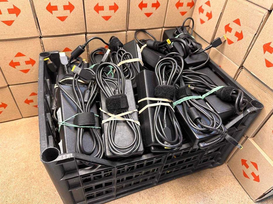 Оригінальний блок живлення Lenovo 135w USB+Pin ( 6.75A 20v)