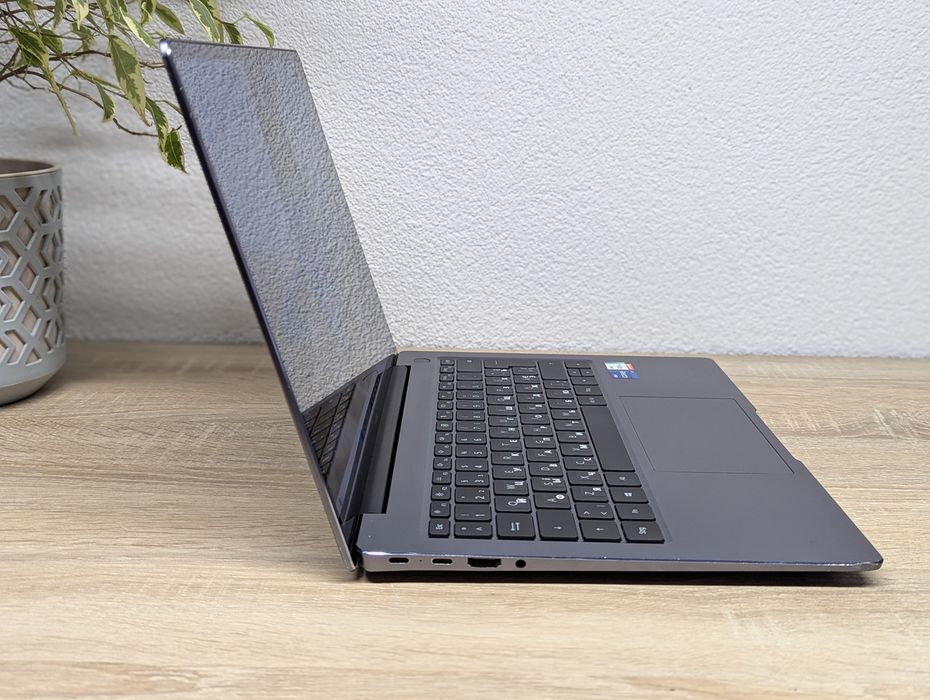 Продам стильний ноутбук Huawei MateBook 14s