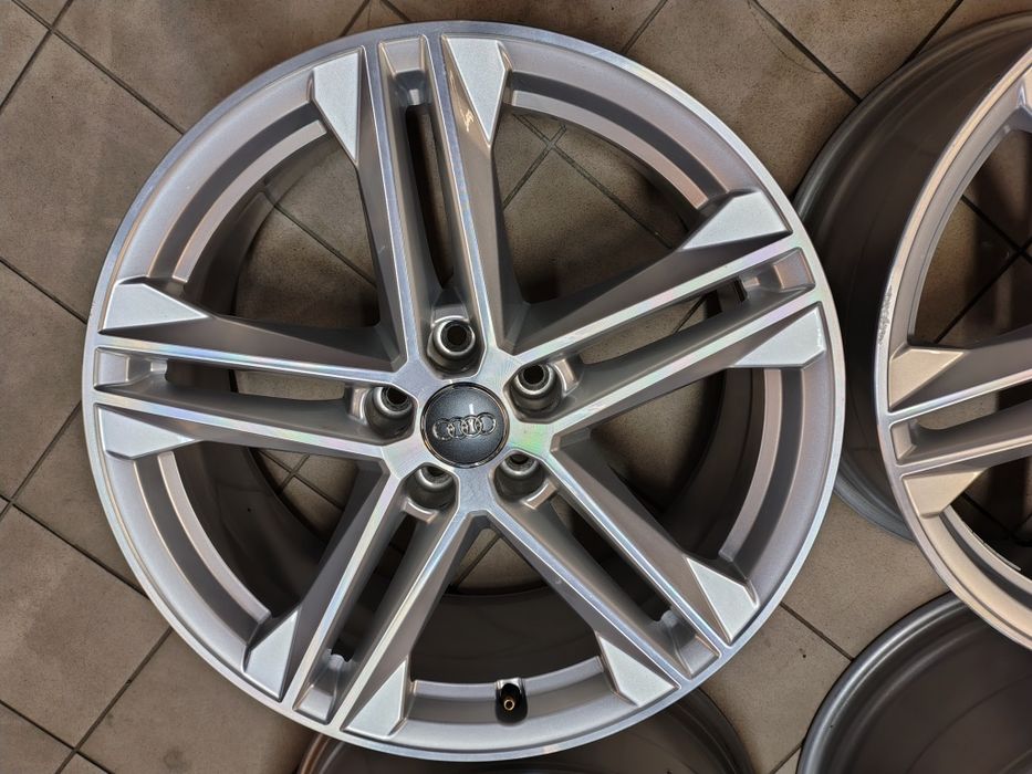 Audi 19" OEM alufelgi A4 B5 B5 B7 B8 B9 A5 A6 C5 C6 C7 Q5 Q3 A7