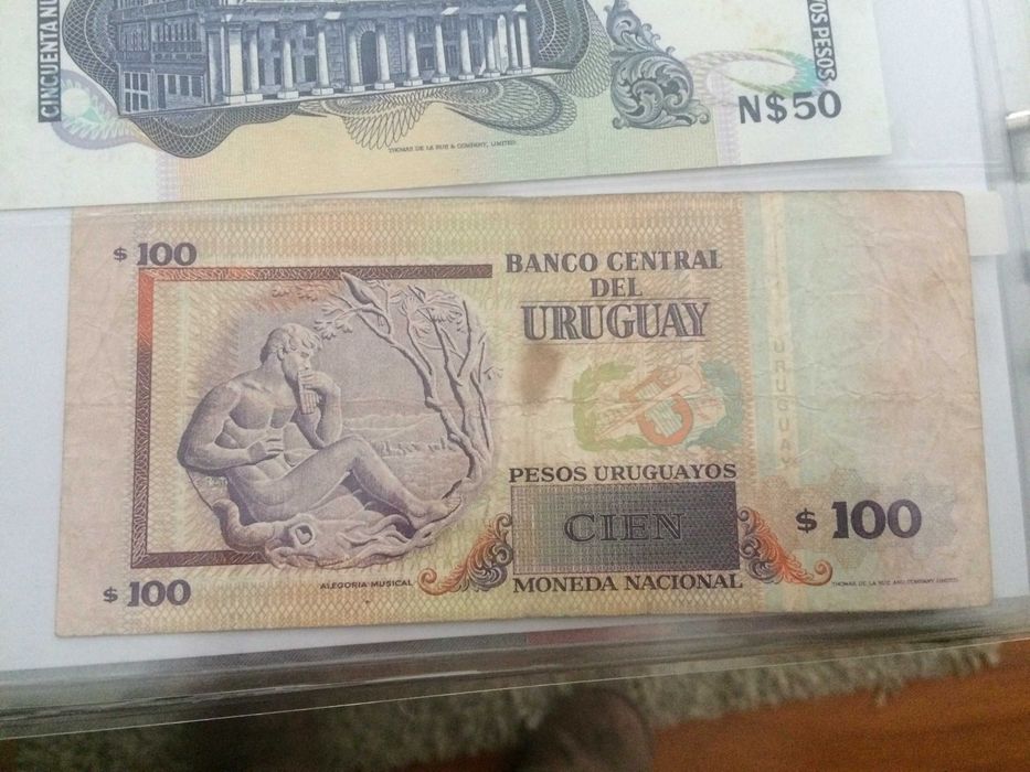 URUGUAI 3 Notas 2 SÃO NOVAS - NÃO Circuladas e 1 BEM Conservadas conforme as fotos