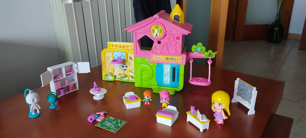 Escola Pinypon - crianças