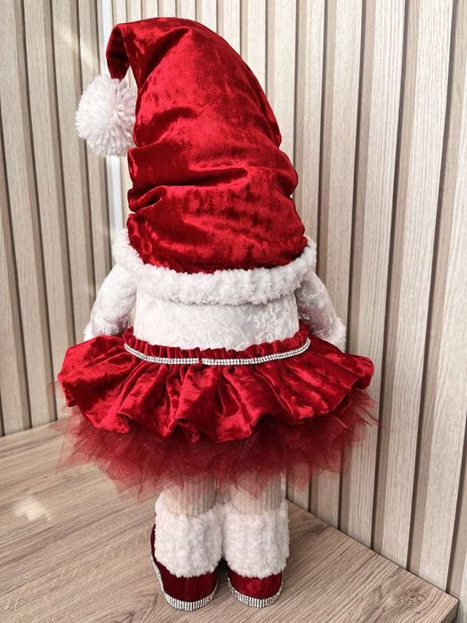 Казкові новорічні гномики