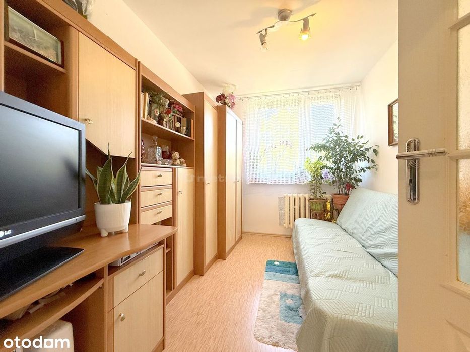 3 pokoje / CO miejskie / balkon / 1 piętro