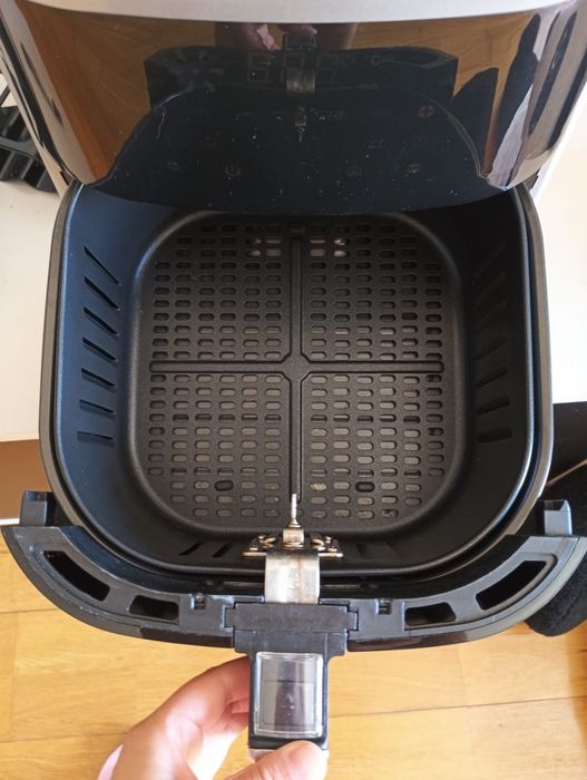 Air Fryer Aigostar 7L XL (1900W) - Modelo Familiar