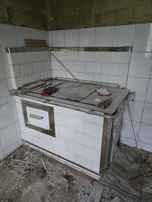 Piękny piec kaflowy