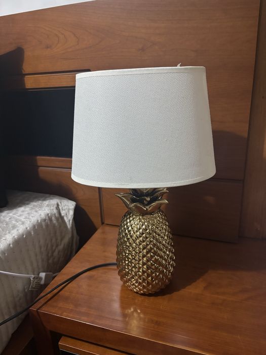 Candeiro dourado