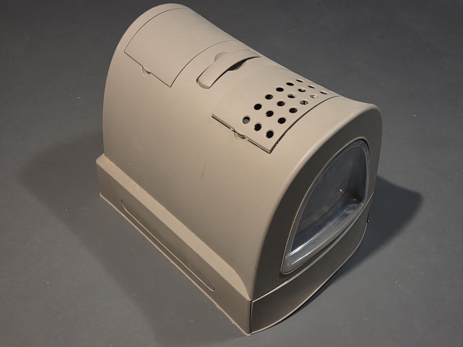 Kuweta dla kota domek.