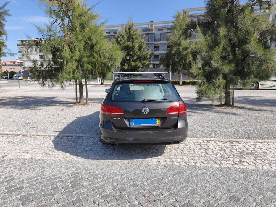 Vendo carrinha Passat Usada em bom estado com 250000 km, revisão feita, correia de distribuição mudada. pneus em bom estado — photo 4
