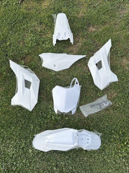 Plastiki Mrf 140 RC fabrycznie nowe, na części