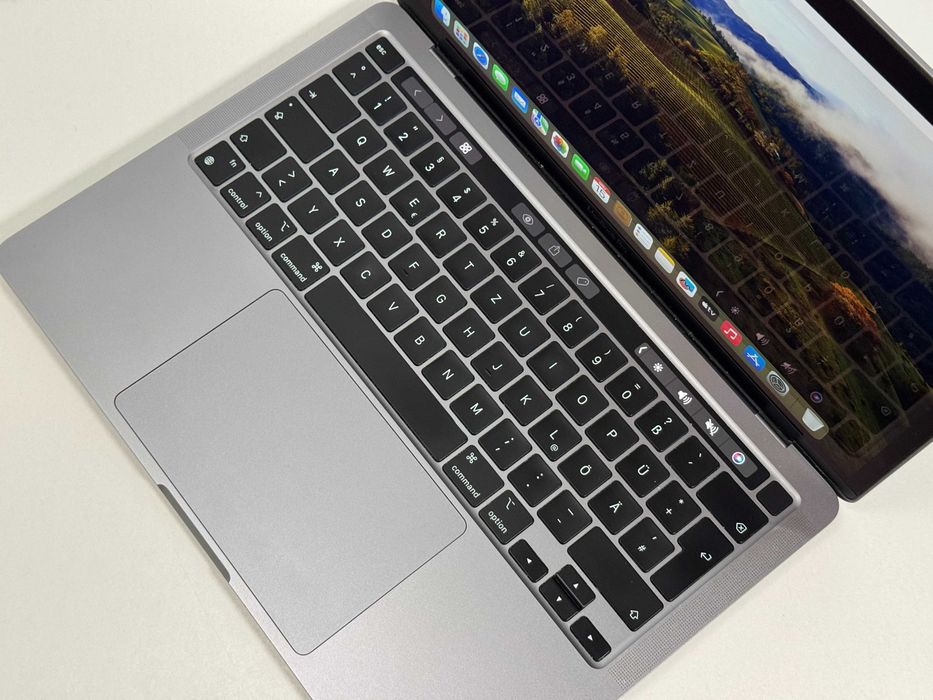 MacBook Pro 13 2020 M1 TouchBar 86% Baterii 8/256GB Gwarancja