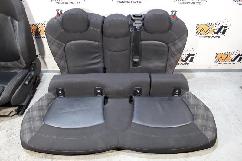Bancos MINI Cooper de 5 Portas F55 em Pele e Tecido com Quartelas