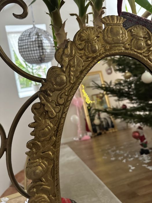 Вінтажне дзеркало