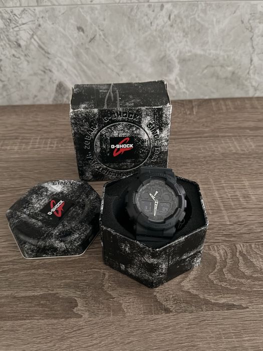 Годинник чоловічий Casio GA-100-1A1