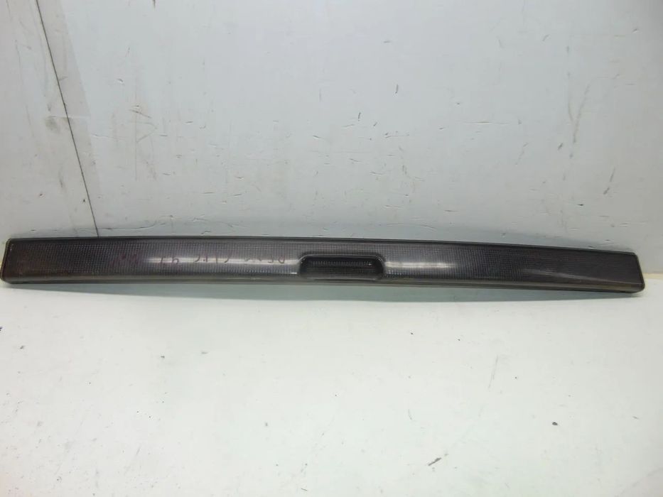 Renault Clio 3 friso refletor mala