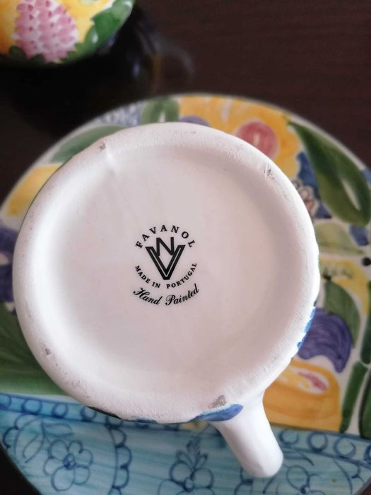 Conjunto de loiça decorativa "Favanol"