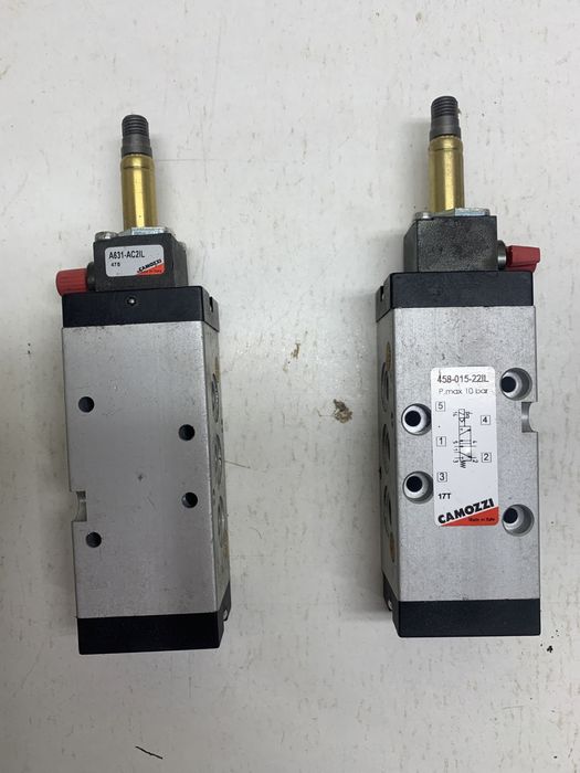 Распределитель  Camozzi