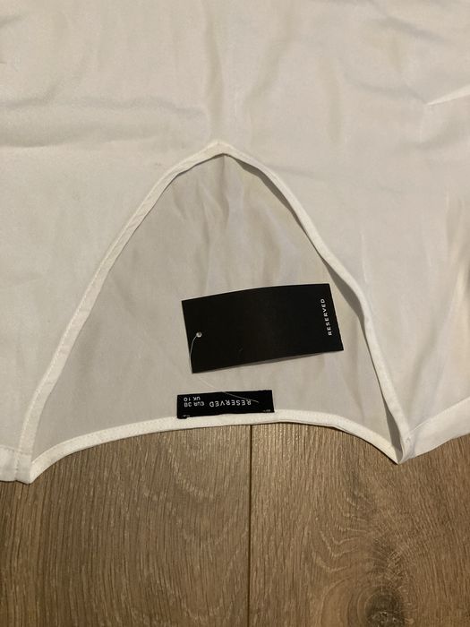 Bluzka damska  Reserved, rozmiar 38. Stan nowa.