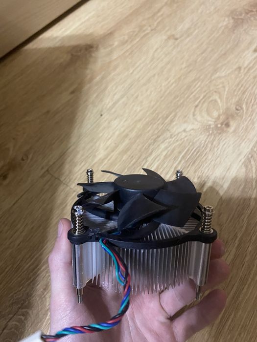 Системний блок без процесора