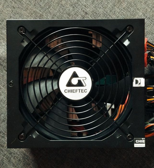 БП CHIEFTEC 750W  80PLUS Bronze блок питания 750Вт