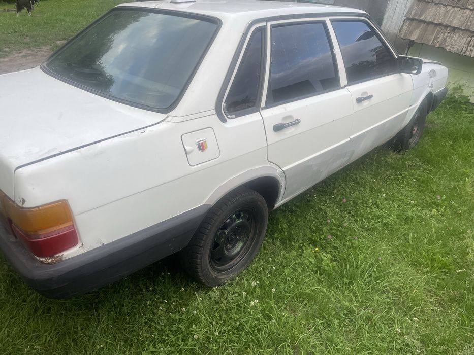 Audi 80 b2 целяком или на розбор