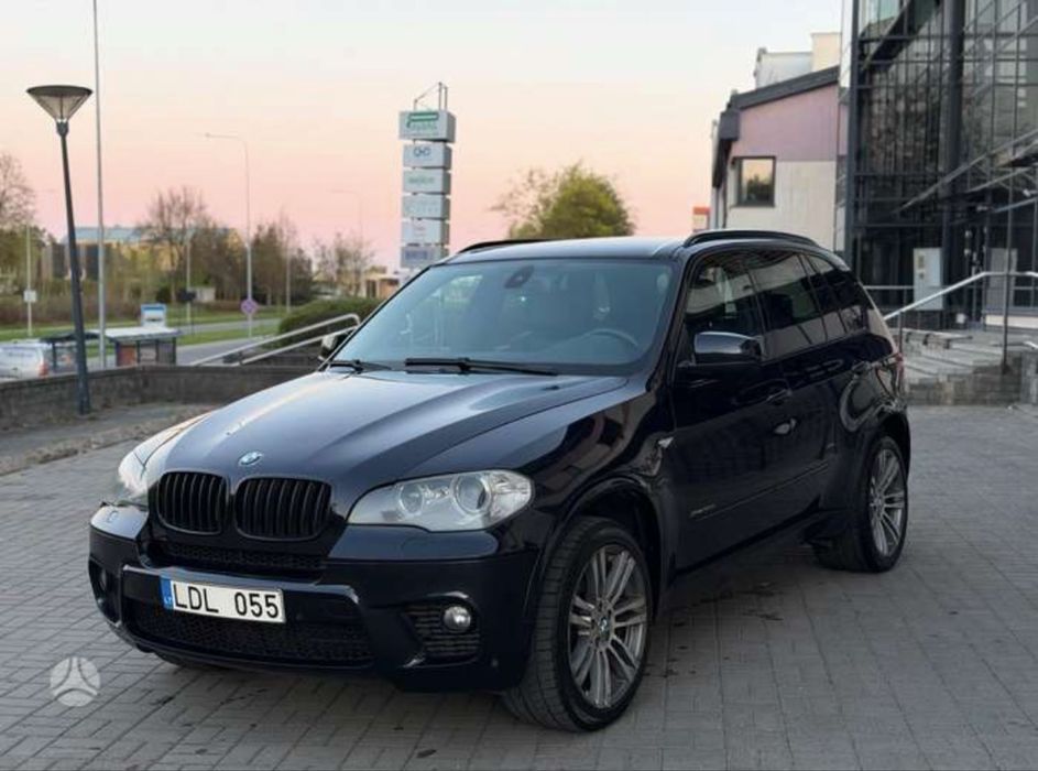 Разборка BMW x5 e70 3.0d рест дорест