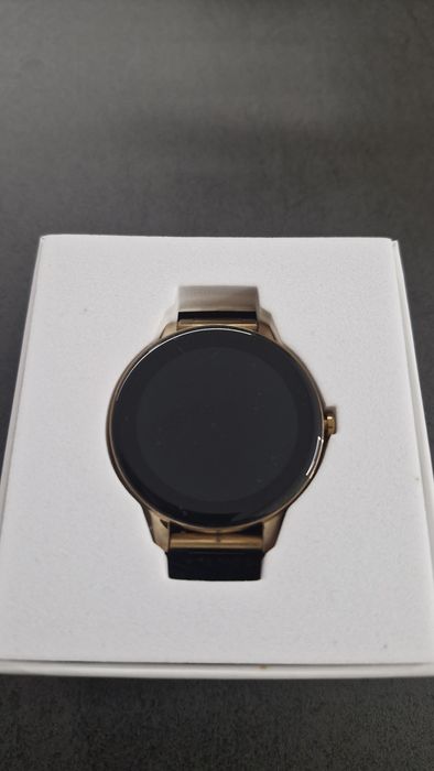 Smartwatch ONE  gold