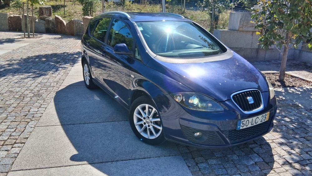 Seat Altea  XL 1.6 TDI Ecomotive com navegação