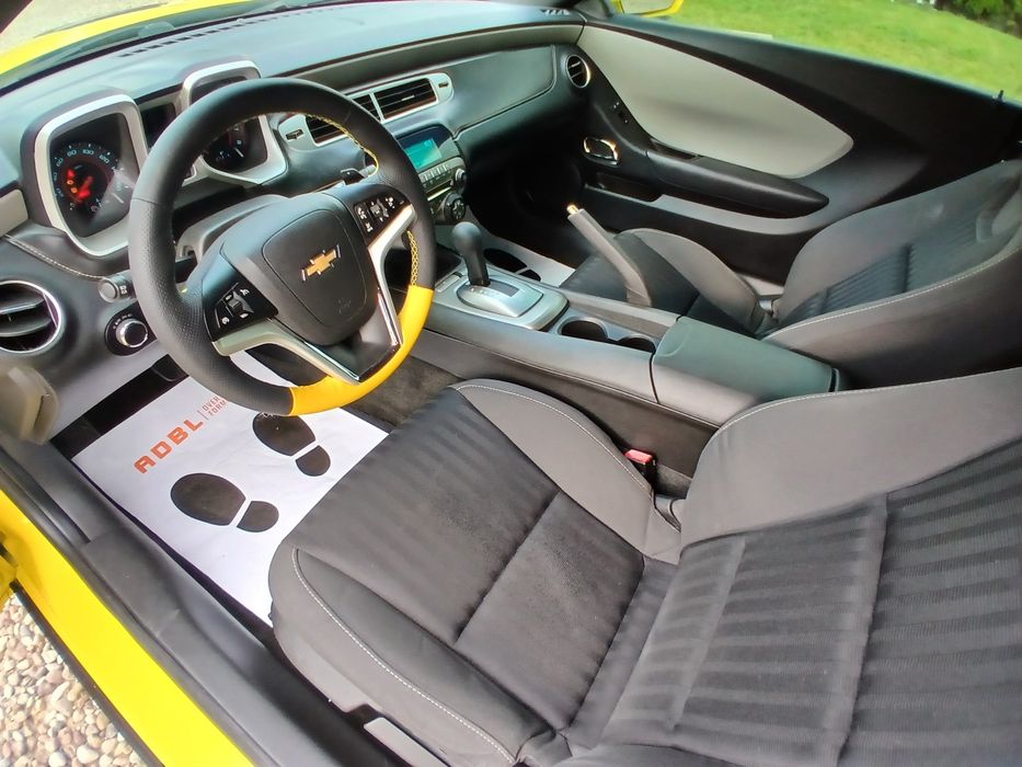 Chevrolet Camaro BUMBLEBEE