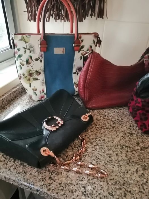 5 malas em ótimo estado