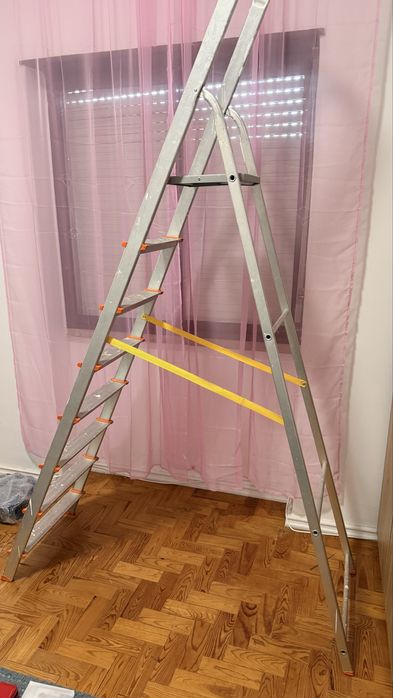 Escadas duas unidades