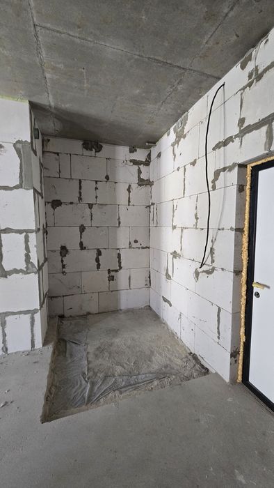 ЖК "Маринист"/16 Фонтана, Продам 1 комнатную квартиру 53 кв с балконом