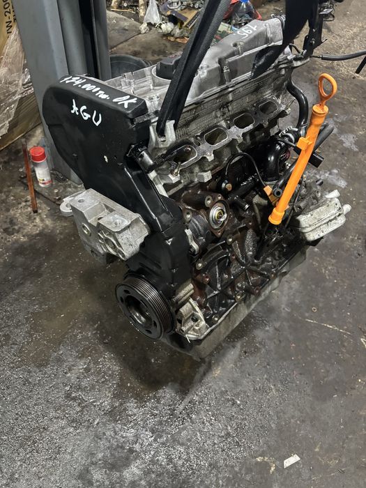 Мотор двигун 1.8 т шкода тур гольф 4  AGU