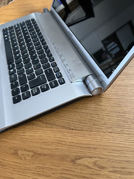 Laptop Sony Vaio VGN-FW11E 16,4”