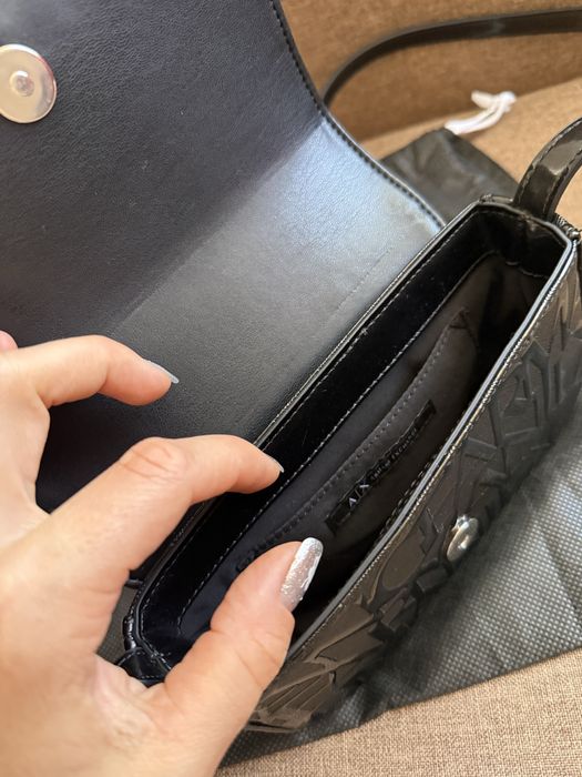 Сумка крос-боді через плече жіноча маленька Armani Exchange