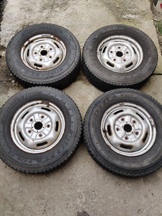 Koła felgi 16"ford transit et56 Bridgestone blizzak w810 215/75/16