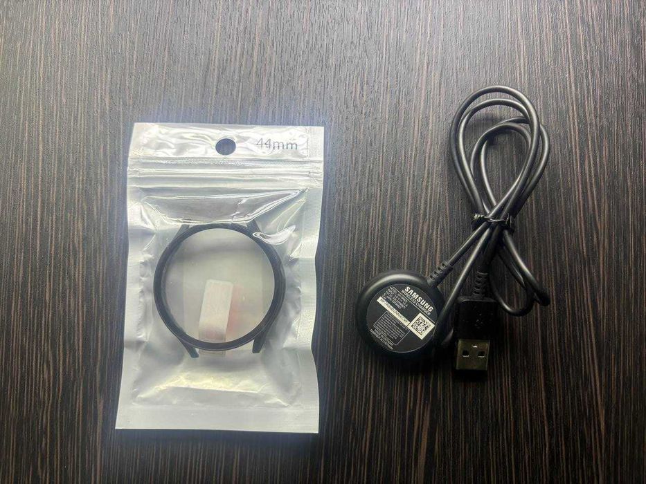 Смарт годинник Samsung Galaxy Watch 4 44mm