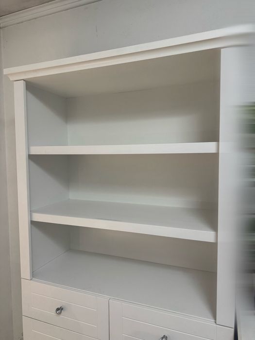 Regal meblik crystal white