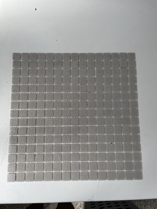 Pastilha Cinza Piscinagres 30x30 (preço unitario)