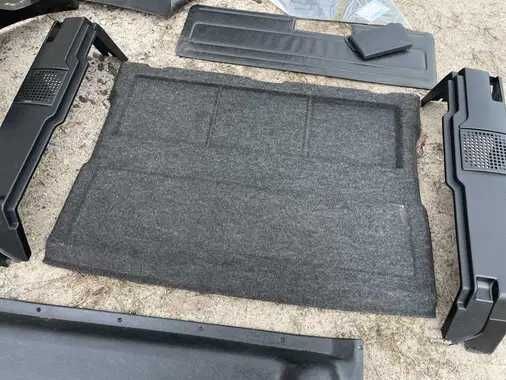 задняя полочка багажника ваз 2104 серая