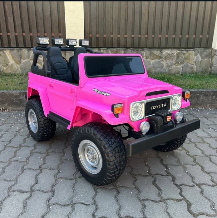 Электромобиль. Електромобіль дитячий. Дитячий джип