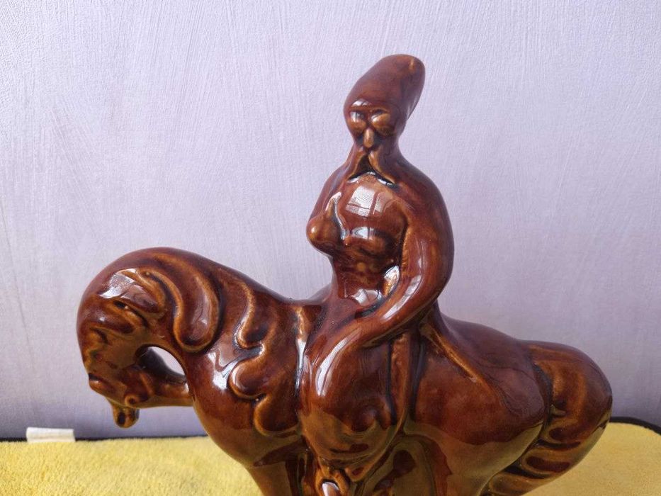 винтажная керамическая статуэтка «Казак на коне».