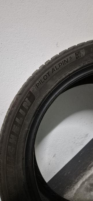 Zimowe opony MICHELIN PILOT Alpin 5 5
