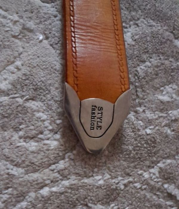 Продам шкіряний ремінь