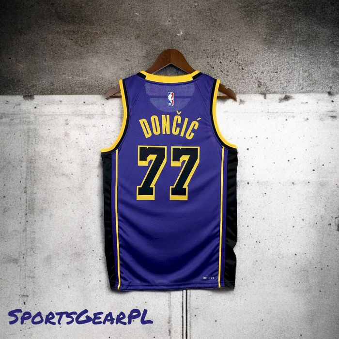 Luka DONCIC Koszulka STAT. Los Angeles Lakers NIKE Rozmiar M